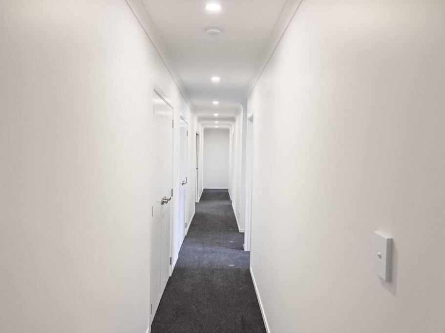 Rotorua Sunshine Brand New 4 Bedroom House Esterno foto